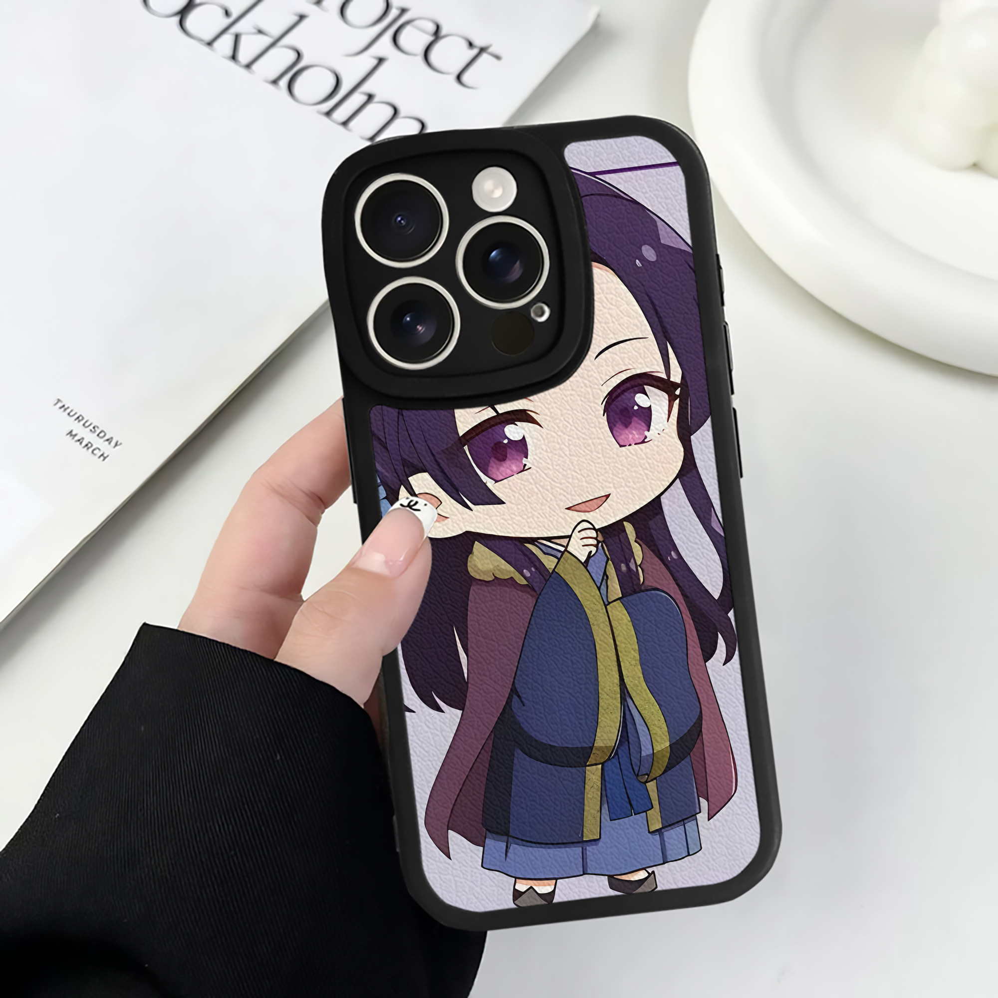 （画像用） 薬屋のひとりごと The Apothecary Diaries 【iPhone 16シリーズ対応】シリコンスマホケース（レザー調） 材質：シリコン